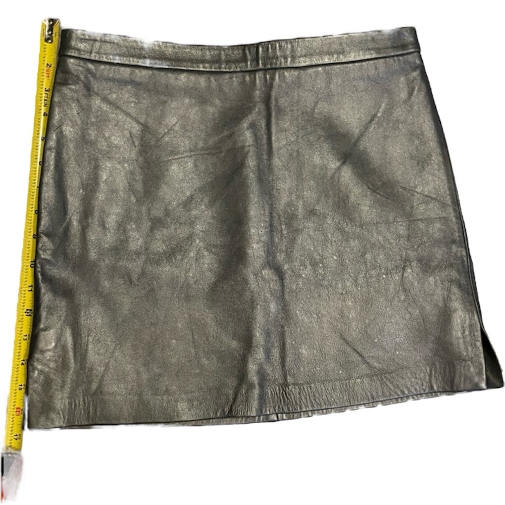 BCBG 100% leather silver tone skirt